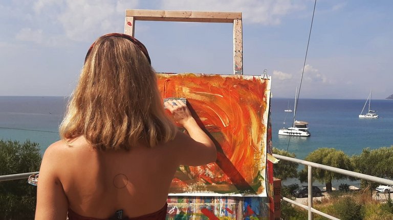 FRIdA Frauenreisen - Malen einer Frau mit Blick auf das Ionische Meer