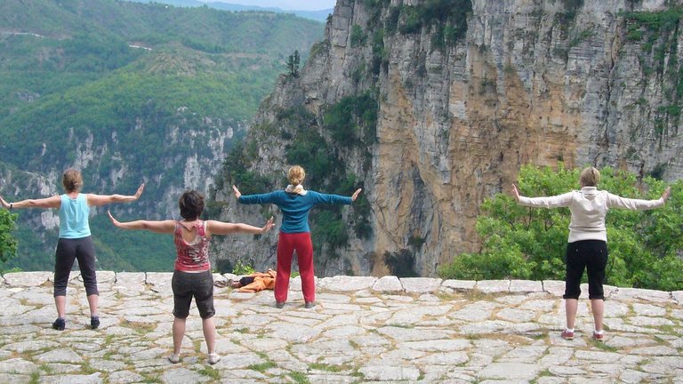 FRIdA Frauenreisen - Epirus ThaiChi