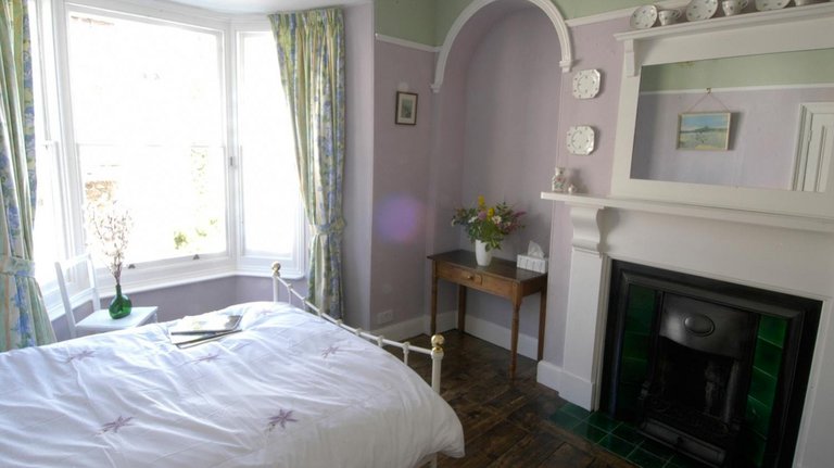Schlafzimmer im Stadthaus in Newquay, einem kleinen Küstenort in Wales