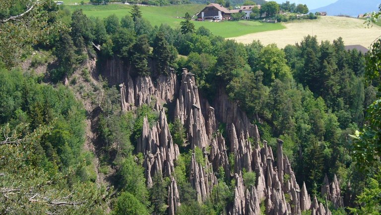 Erdpyramiden auf dem Ritten in Südtirol