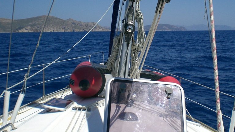 Segelyacht im Mittelmeer bei Frauentörn von FRIdA Frauenreisen