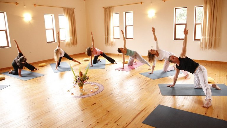 Yogahalle in unserem Seminarhaus in Lykien