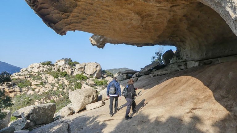 Wanderung auf Sardinien beim Programm von FRIdA Frauenreisen