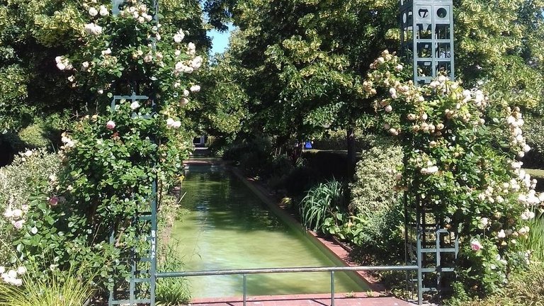 „Coulée verte“: Promenade Plantée - ein schöner und überraschend grüner Weg